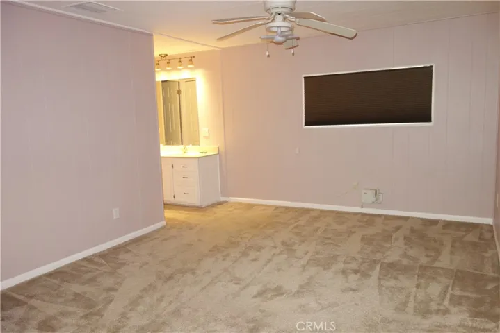 808 S Lyon, Hemet, California 92543