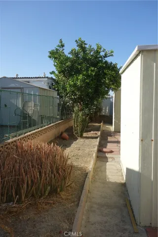 808 S Lyon, Hemet, California 92543