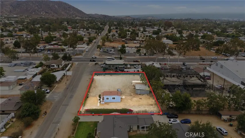 3952 Center Avenue, Norco, California 92860