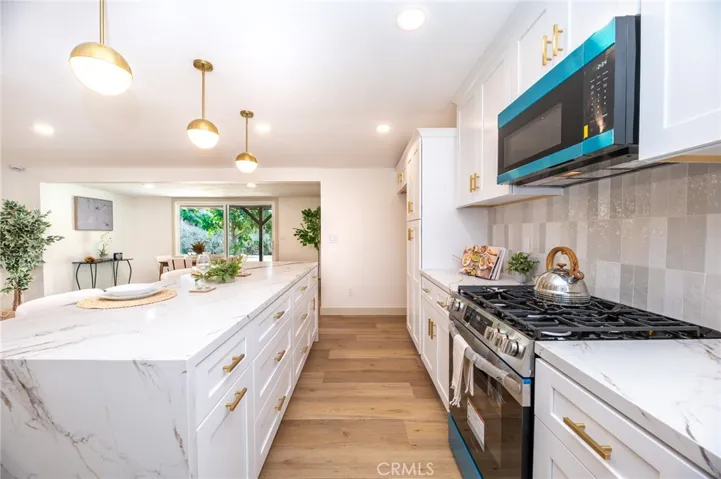 16528 E Brookport, Covina, California 91722