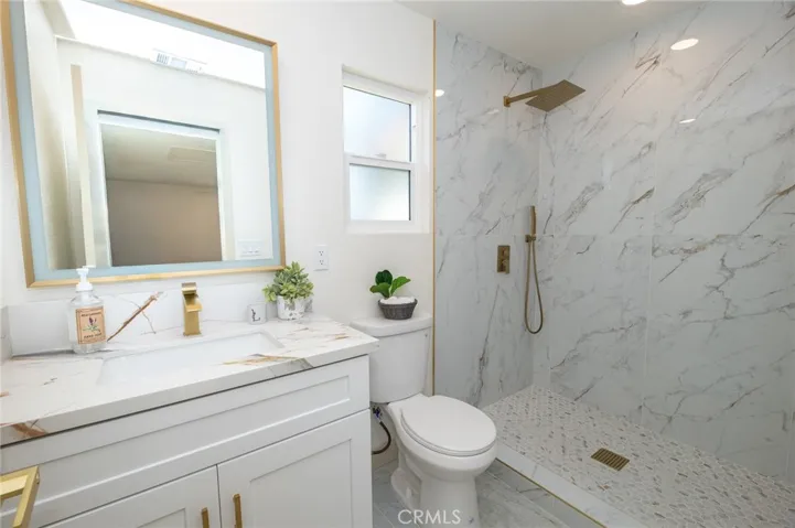 16528 E Brookport, Covina, California 91722