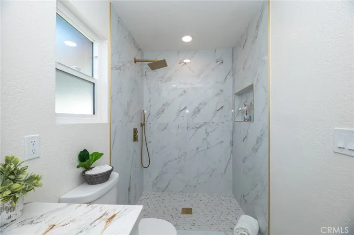 16528 E Brookport, Covina, California 91722