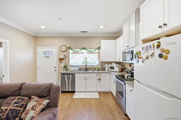 2816 18 D Ave, National City, California 91950