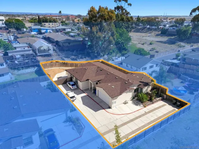 2816 18 D Ave, National City, California 91950
