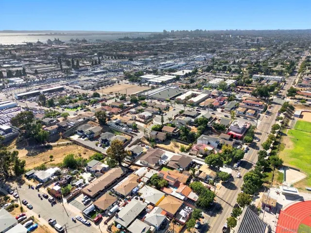 2816 18 D Ave, National City, California 91950