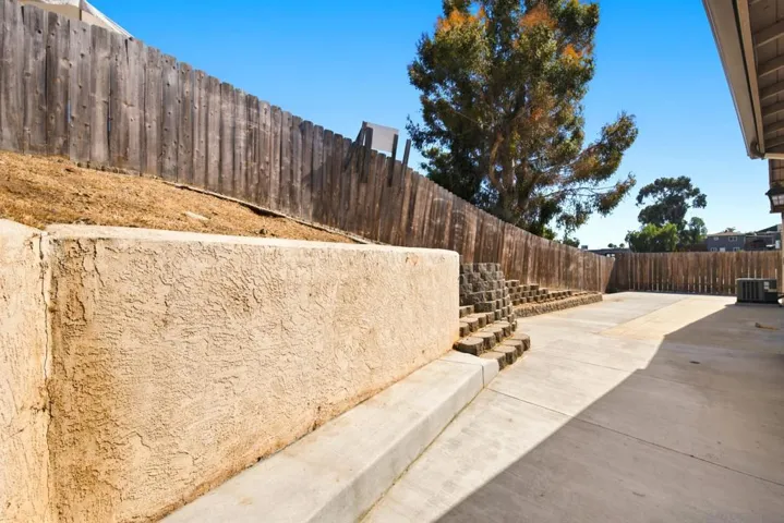 2816 18 D Ave, National City, California 91950