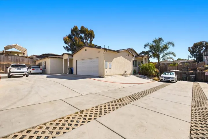 2816 18 D Ave, National City, California 91950