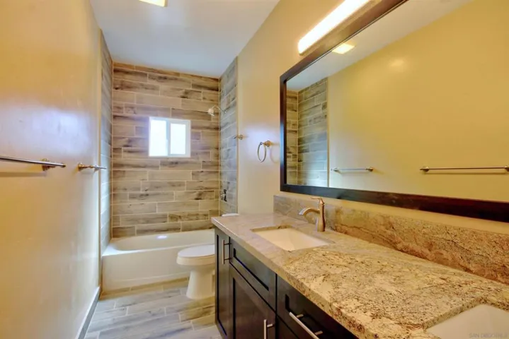 2816 18 D Ave, National City, California 91950