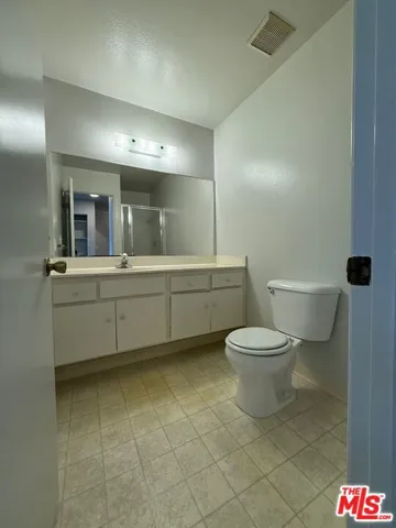 2809 Montrose Avenue 10, La Crescenta, California 91214