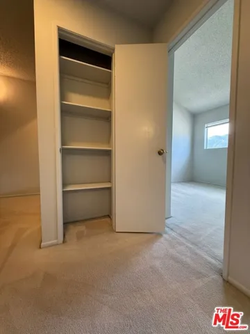 2809 Montrose Avenue 10, La Crescenta, California 91214