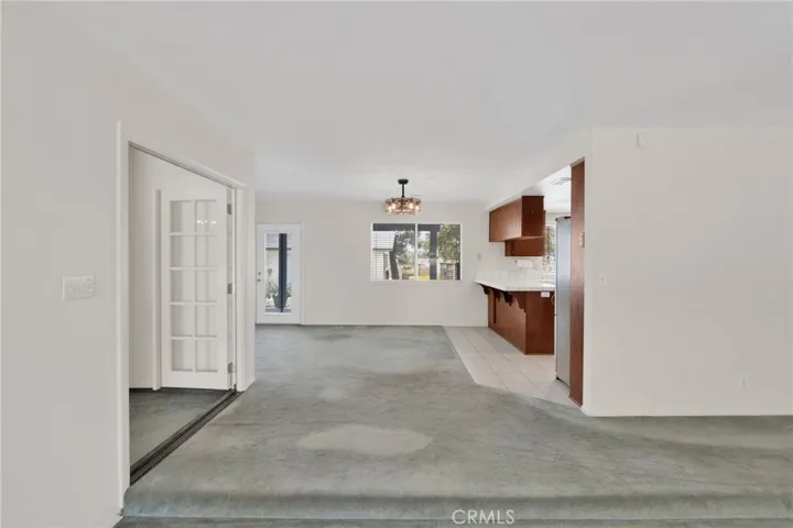 23333 Taos, Apple Valley, California 92307