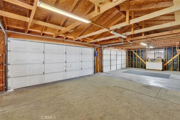 23333 Taos, Apple Valley, California 92307