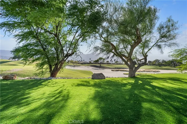 68 Royal Saint Georges Way, Rancho Mirage, California 92270