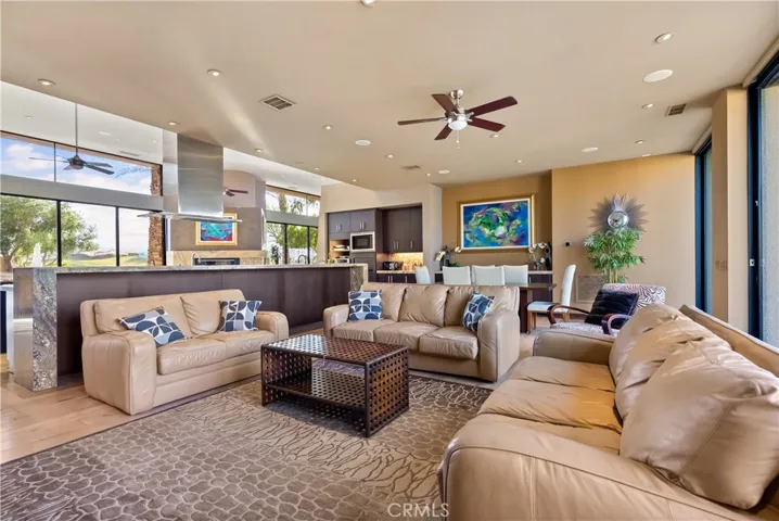 68 Royal Saint Georges Way, Rancho Mirage, California 92270