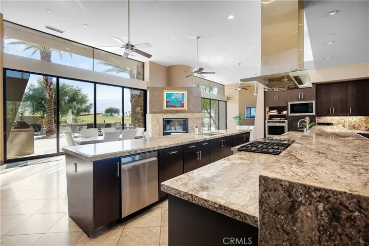 68 Royal Saint Georges Way, Rancho Mirage, California 92270