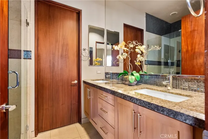 68 Royal Saint Georges Way, Rancho Mirage, California 92270
