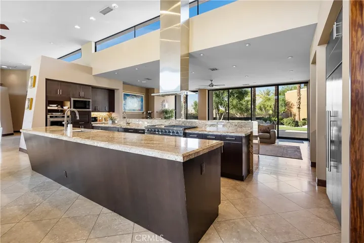 68 Royal Saint Georges Way, Rancho Mirage, California 92270