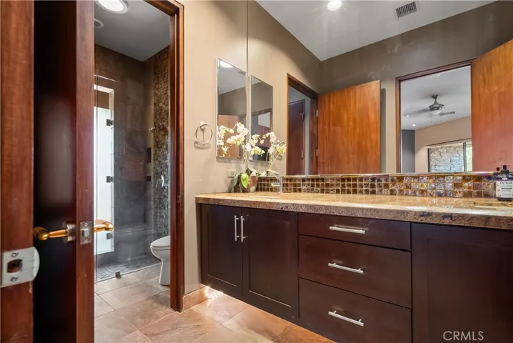 68 Royal Saint Georges Way, Rancho Mirage, California 92270