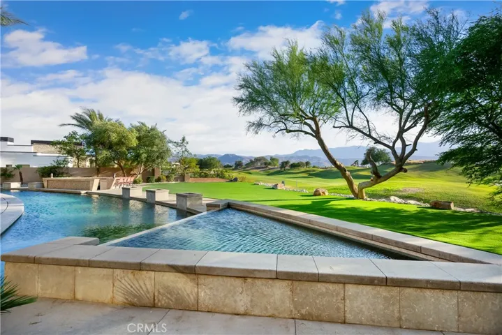68 Royal Saint Georges Way, Rancho Mirage, California 92270