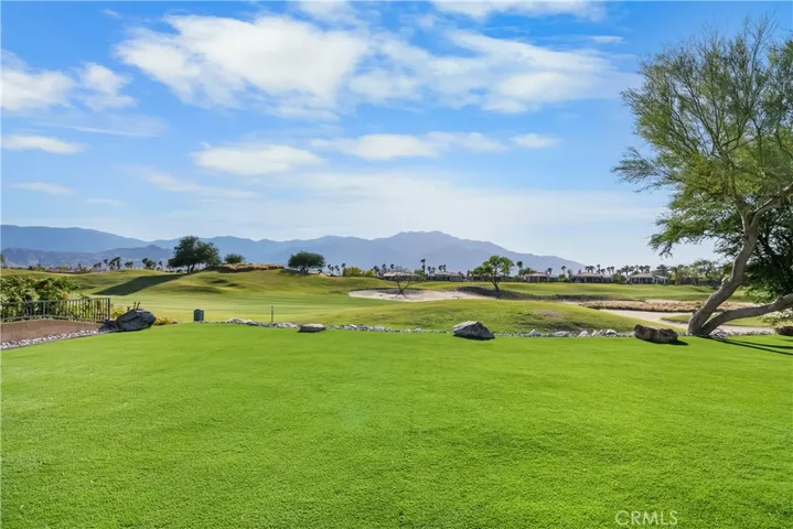 68 Royal Saint Georges Way, Rancho Mirage, California 92270