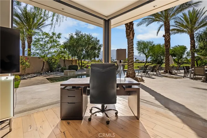 68 Royal Saint Georges Way, Rancho Mirage, California 92270