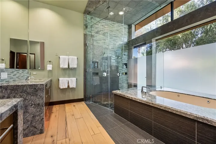 68 Royal Saint Georges Way, Rancho Mirage, California 92270
