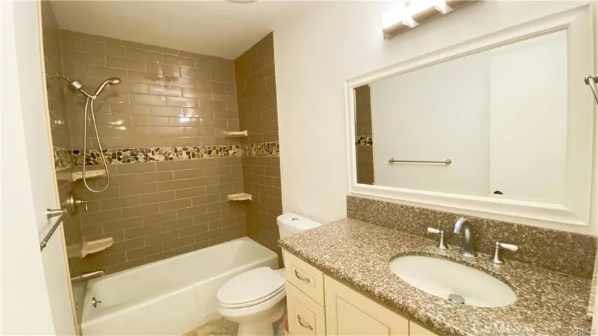 Updated Guest Bathroom