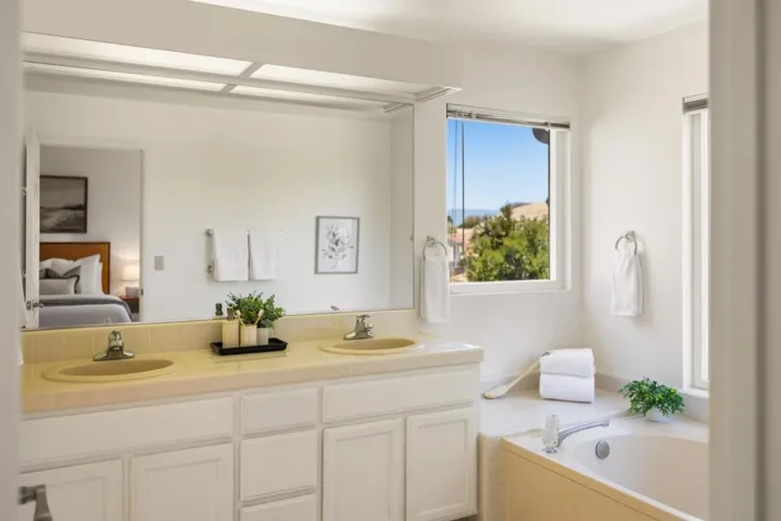 21091 Old Ranch Court, Salinas, California 93908