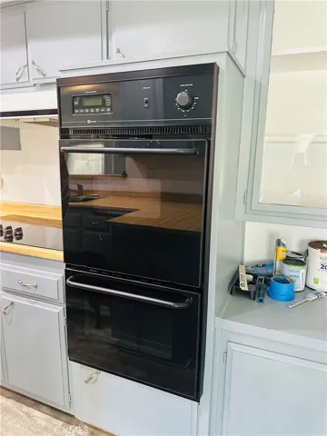 Double oven.