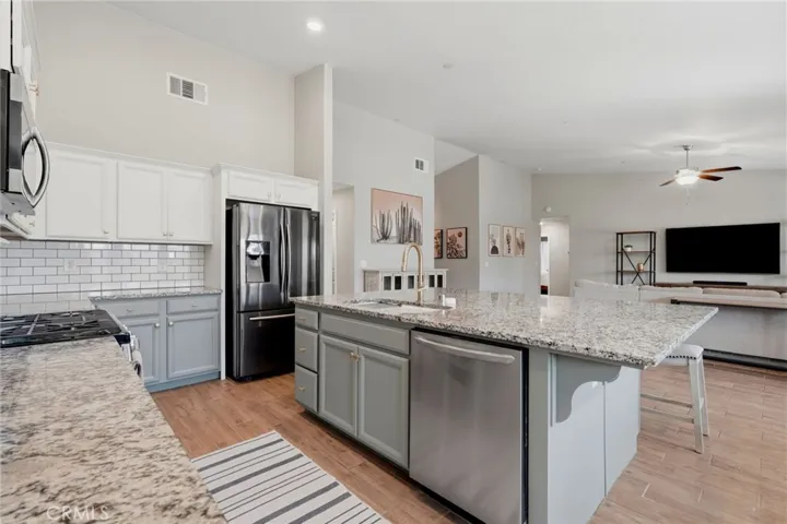 2257 W Mallard, Hanford, California 93230