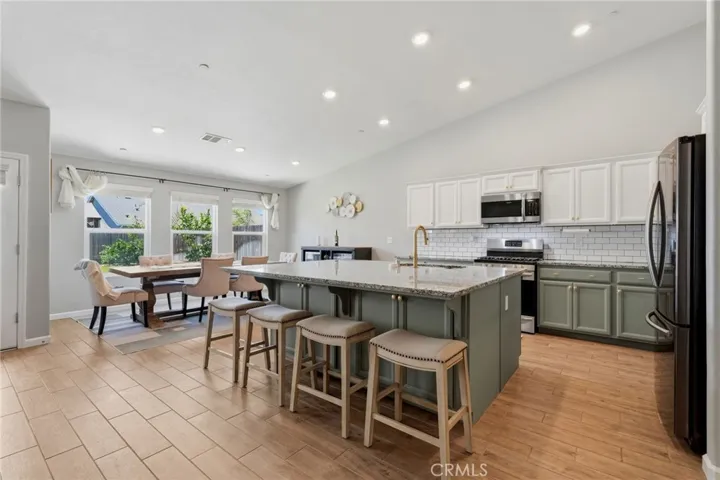 2257 W Mallard, Hanford, California 93230