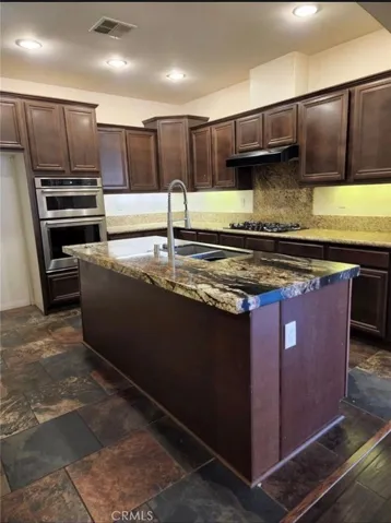 46289 Lone Pine, Temecula, California 92592