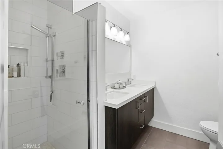 1228 Rutland 6, Newport Beach, California 92660