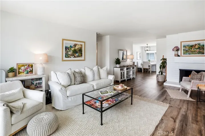 1228 Rutland 6, Newport Beach, California 92660