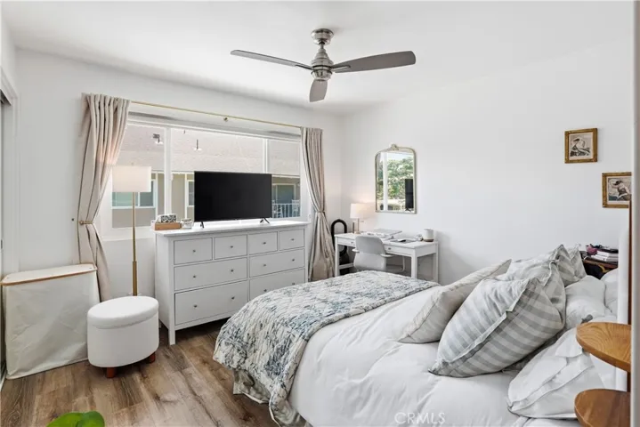 1228 Rutland 6, Newport Beach, California 92660