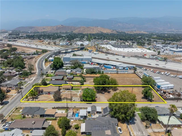 1717 Massachusetts, San Bernardino, California 92411