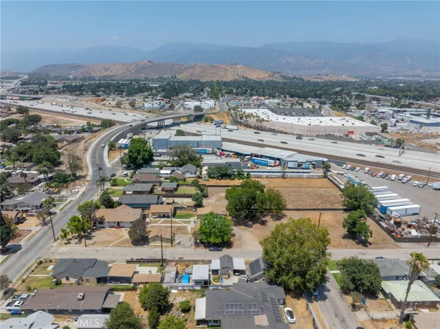 1717 Massachusetts, San Bernardino, California 92411