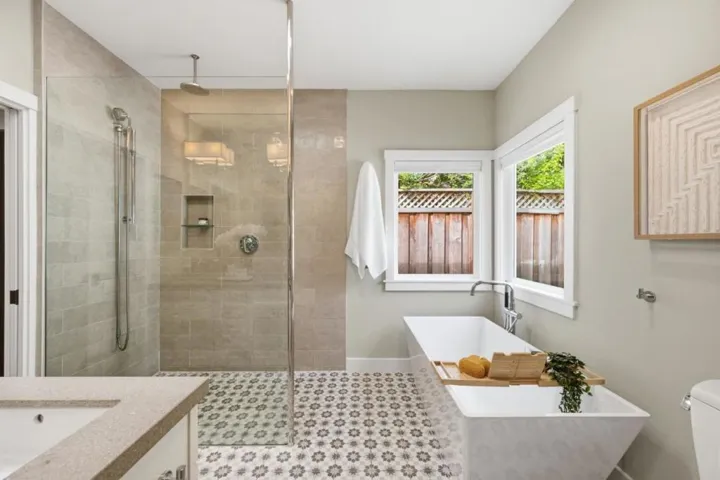 735 Coastland Drive, Palo Alto, California 94303