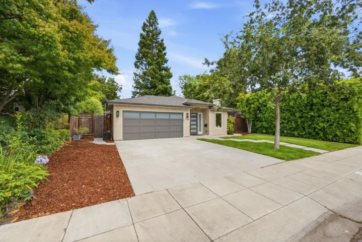 735 Coastland Drive, Palo Alto, California 94303