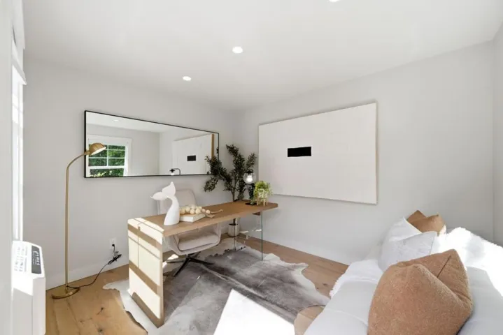 735 Coastland Drive, Palo Alto, California 94303
