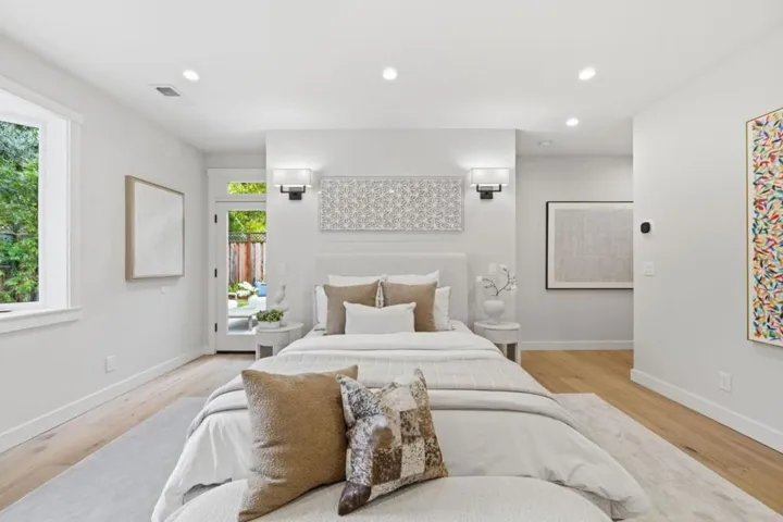 735 Coastland Drive, Palo Alto, California 94303