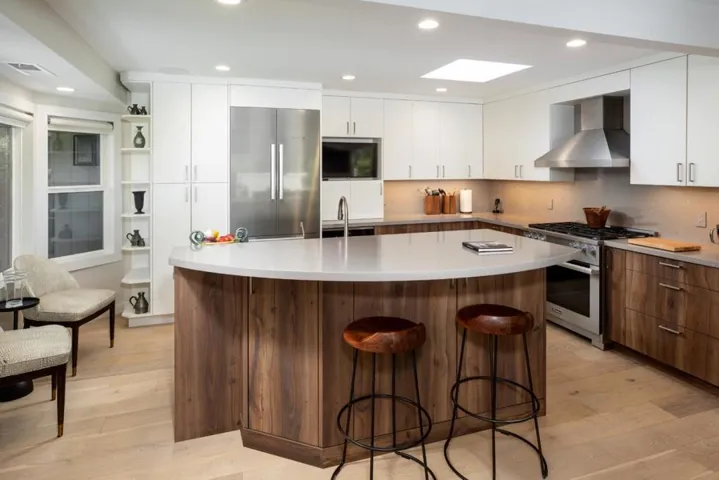 6 Bay Tree, Los Altos, California 94022