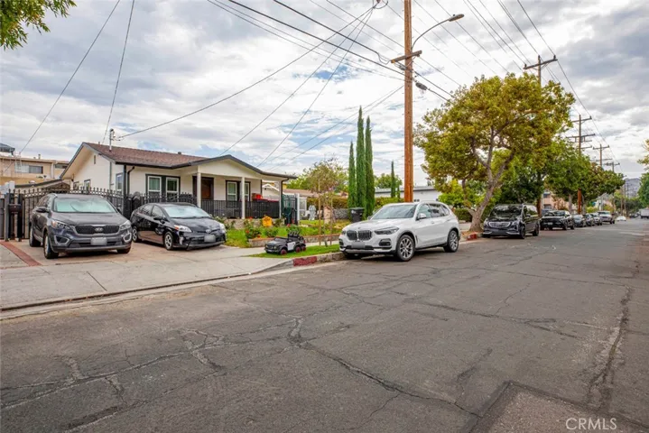 1125 Stanley Ave, Glendale, California 91206
