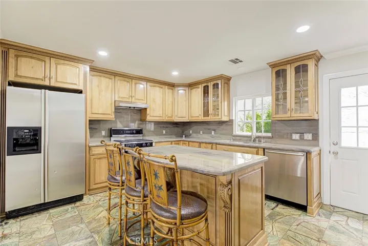 1125 Stanley Ave, Glendale, California 91206