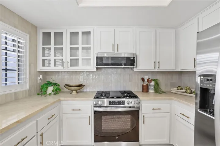 1004 S Dewcrest, Anaheim, California 92808