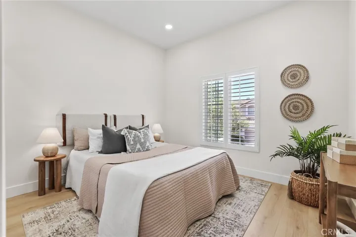 1004 S Dewcrest, Anaheim, California 92808