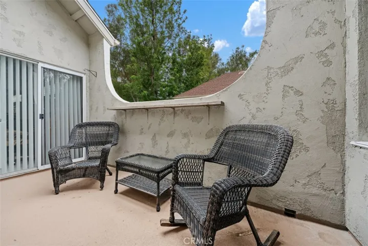 Upstairs Patio/Balcony