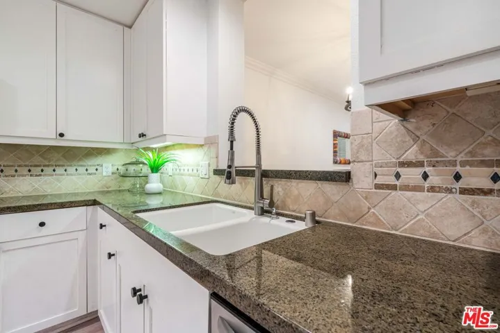 5625 Crescent Park 126, Playa Vista, California 90094