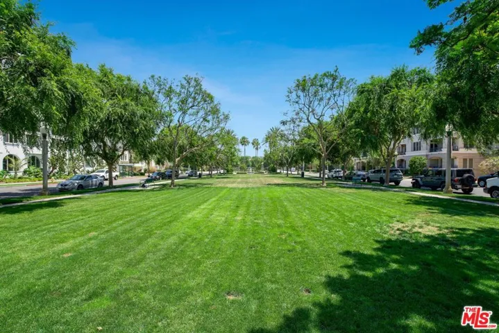 5625 Crescent Park 126, Playa Vista, California 90094