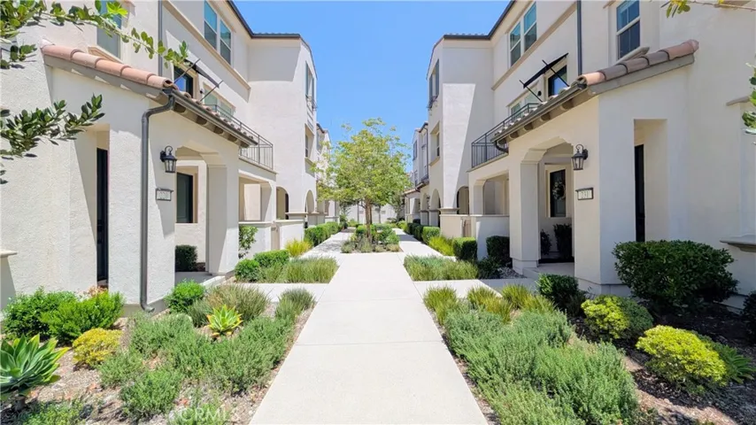 231 Babson Court, Claremont, California 91711